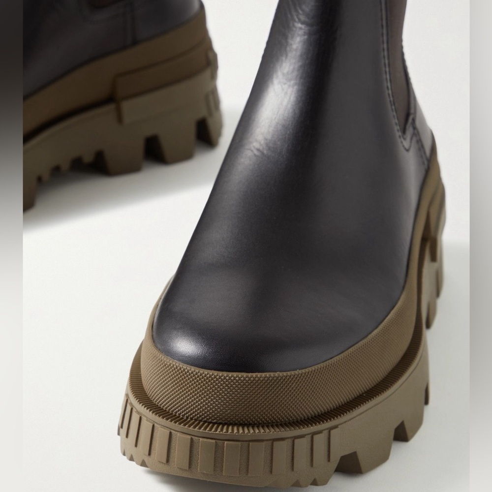 Moncler Lir Leather Chelsea Boots - Picture 4 of 6